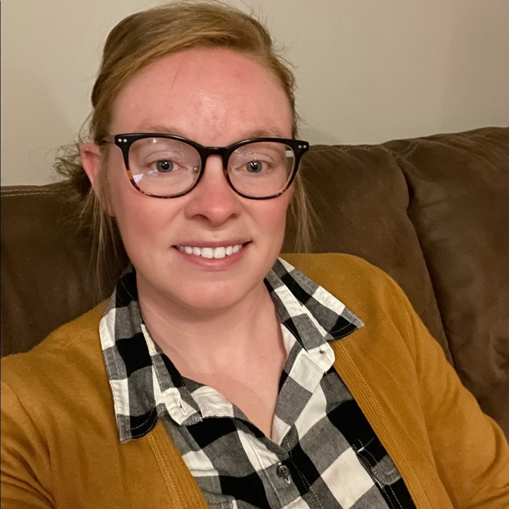 Meet your Posher, Brittney